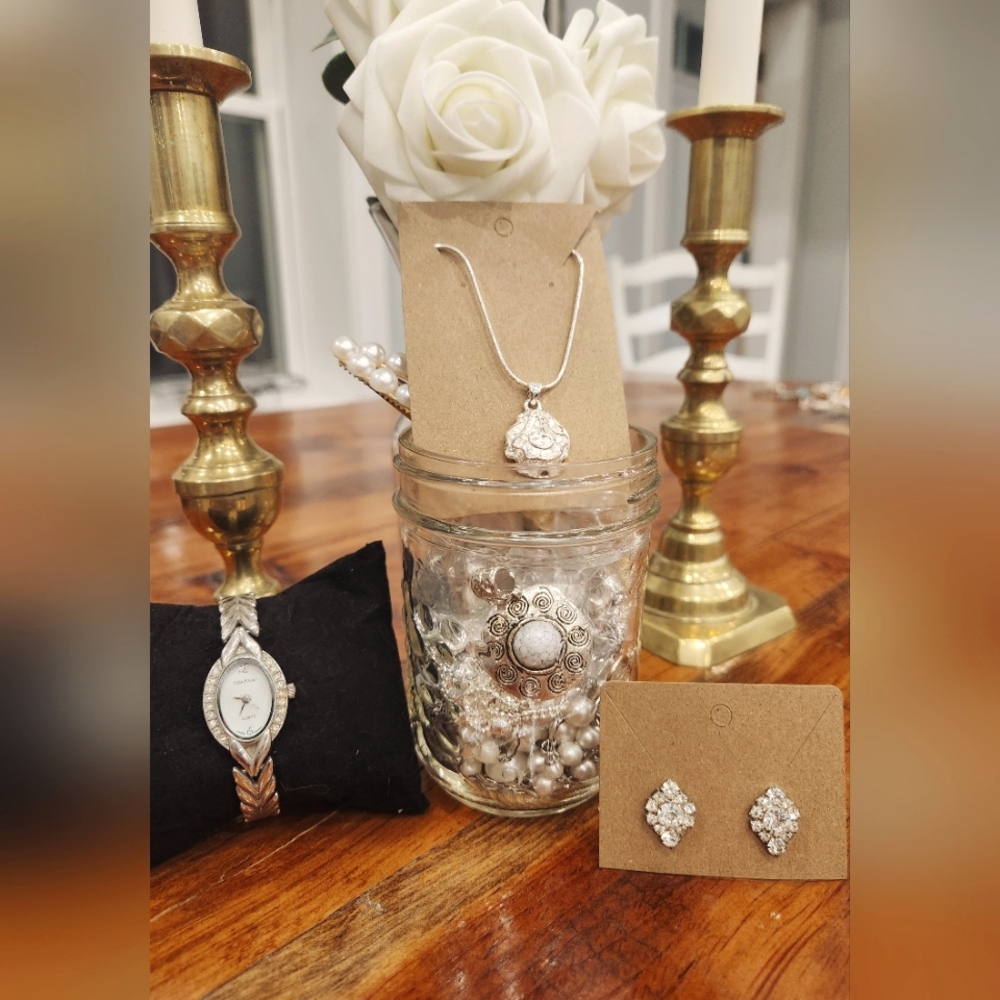 Mystery Jewelry Jar - Silver & White
